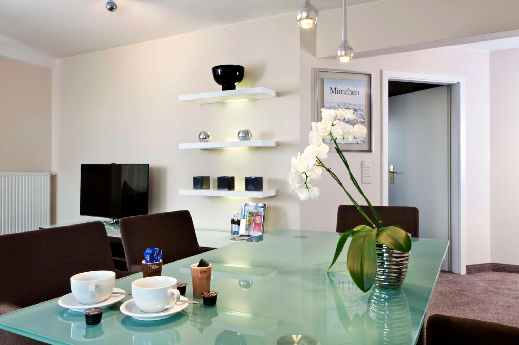 Hotel Flemings Muenchen-schwabing 4*